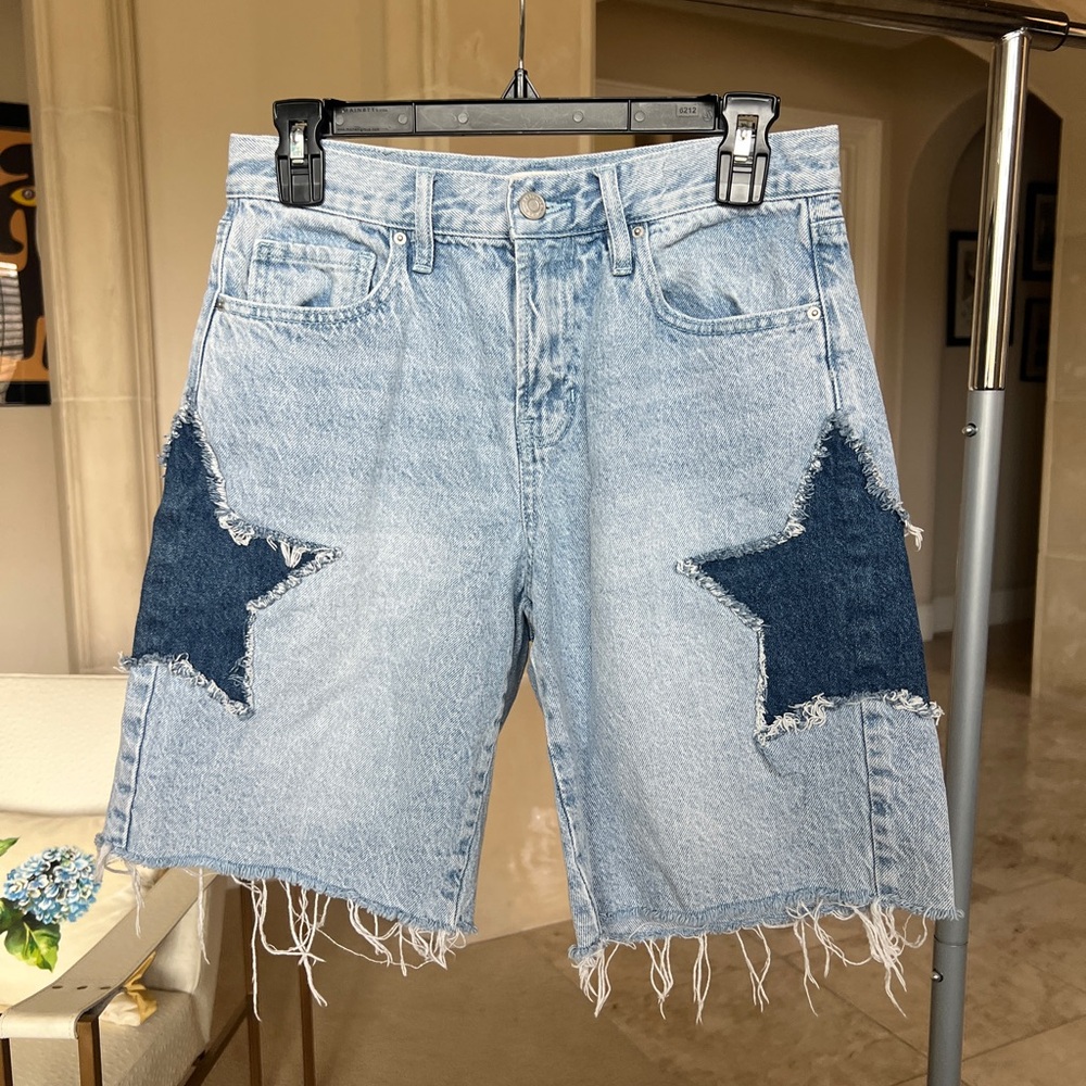 PacSun Light Blue Denim Jorts with Stars